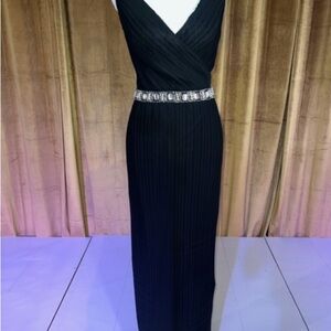 Elegant Black Evening Dress